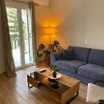 Cosy With Sea View Close To The