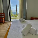 Daire Cosy With Sea View Close To The *