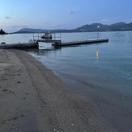 Διαμέρισμα Cosy With Sea View Close To The